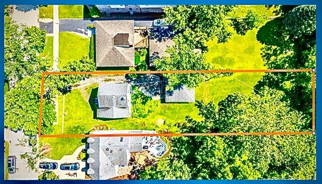 4068 Western Avenue, Western Springs, IL 60558