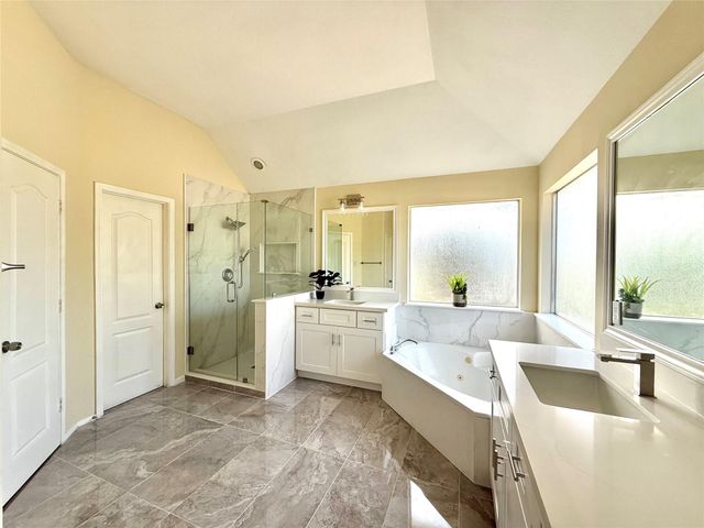 16642 Village View Trail, Sugar Land, TX 77498