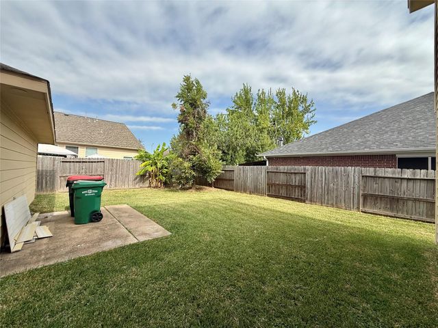 16642 Village View Trail, Sugar Land, TX 77498