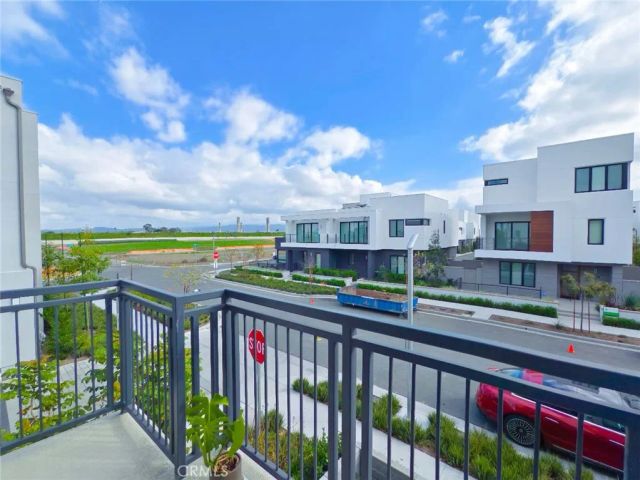 16125 VETERANS WA, Tustin, CA 92782