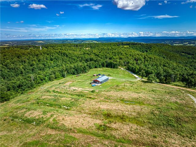 2786 NC 3510, Western Grove, AR 72685