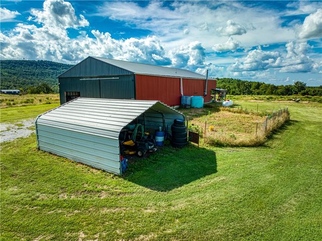 2786 NC 3510, Western Grove, AR 72685