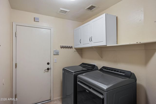 1732 W CATHEDRAL ROCK Drive, Phoenix, AZ 85045