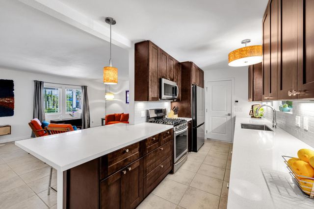 2791 E Ventura Road, Palm Springs, CA 92262