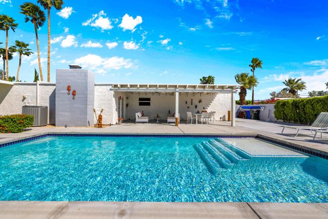 2791 E Ventura Road, Palm Springs, CA 92262