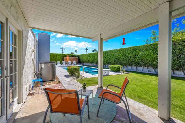 2791 E Ventura Road, Palm Springs, CA 92262