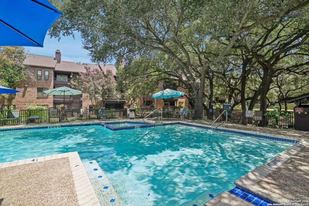 4212 Medical Dr Unit 104, San Antonio, TX 78229