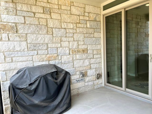 131 Ace LN 101, San Marcos, TX 78666