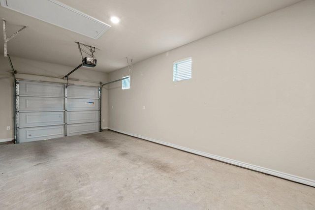 131 Ace LN 101, San Marcos, TX 78666
