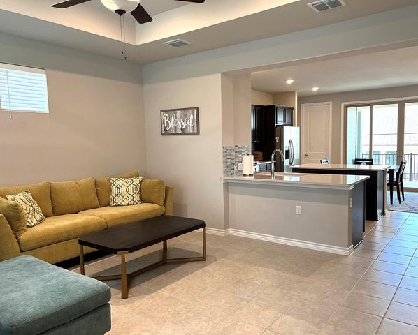 131 Ace LN 101, San Marcos, TX 78666