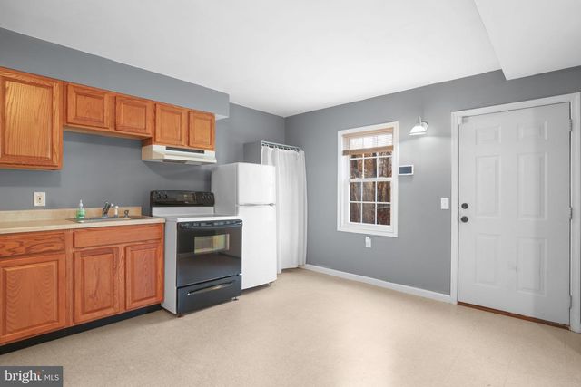 315 SANDY RIDGE RD, Fredericksburg, VA 22405