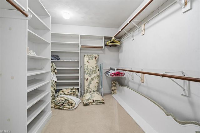 1101 Fairway DR, Chesapeake, VA 23320