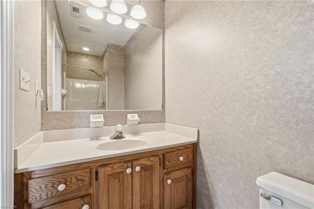 1101 Fairway DR, Chesapeake, VA 23320