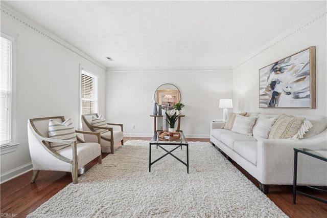 1101 Fairway DR, Chesapeake, VA 23320