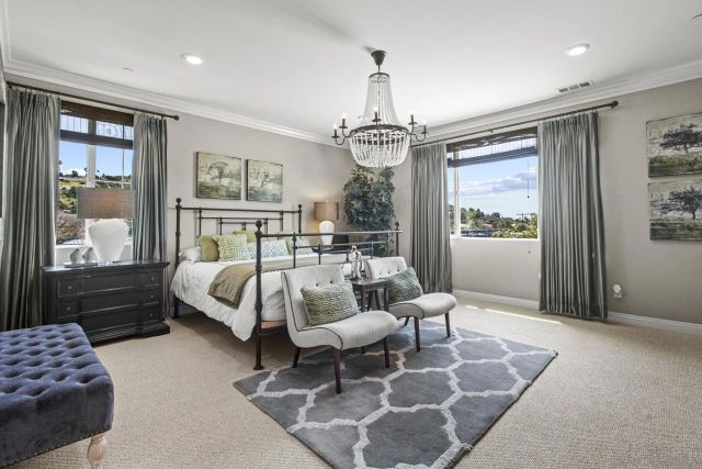 2031 Wagon Wheel Ct, Escondido, CA 92026