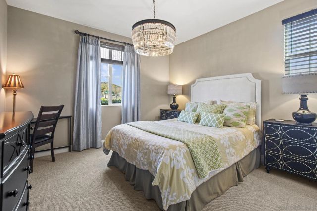 2031 Wagon Wheel Ct, Escondido, CA 92026