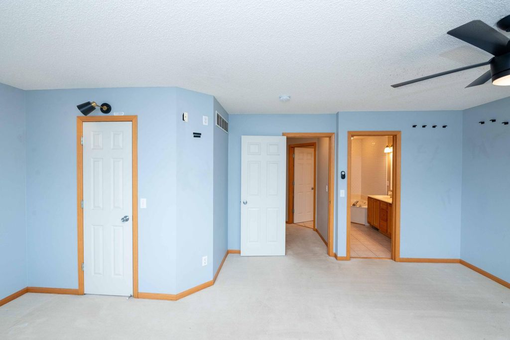 8663 Quarry Ridge Lane F, Woodbury, MN 55125 — photo 5