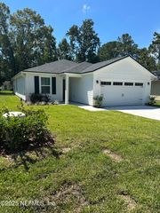 8438 HEWITT Street, Jacksonville, FL 32244