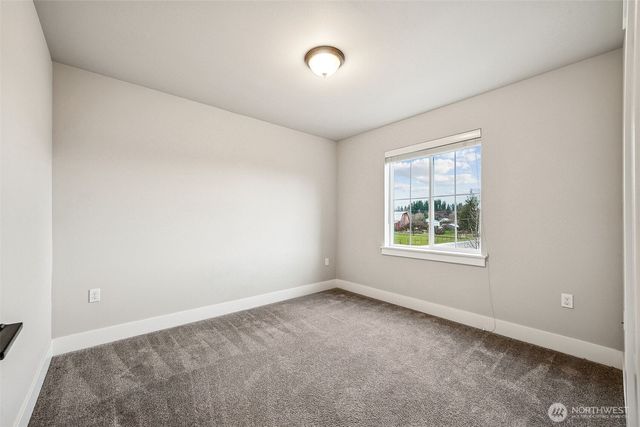 111 Love Drive, Enumclaw, WA 98022