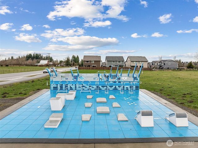 111 Love Drive, Enumclaw, WA 98022