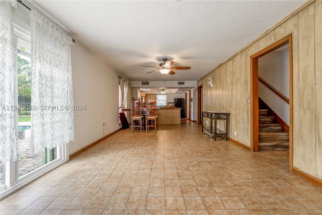 576 Marshall Rd, West Palm Beach, FL 33413