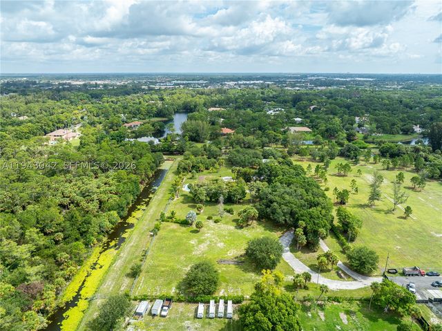 576 Marshall Rd, West Palm Beach, FL 33413
