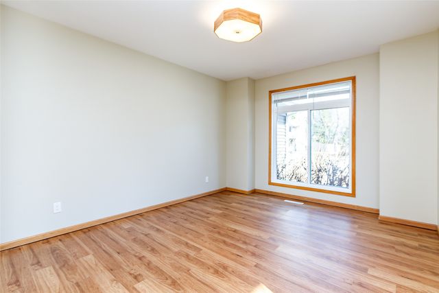 1303 Kentucky Avenue, Ames, IA 50014