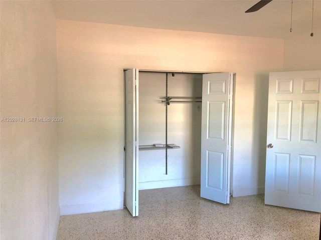 7135 Rue Granville 4, Miami Beach, FL 33141