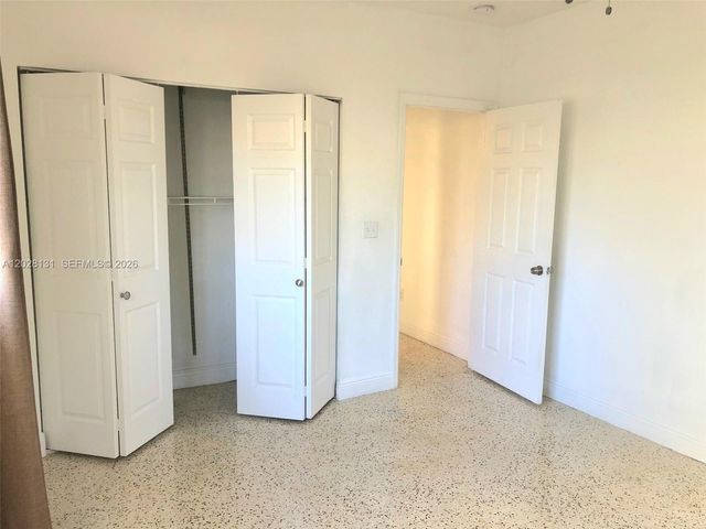7135 Rue Granville 4, Miami Beach, FL 33141