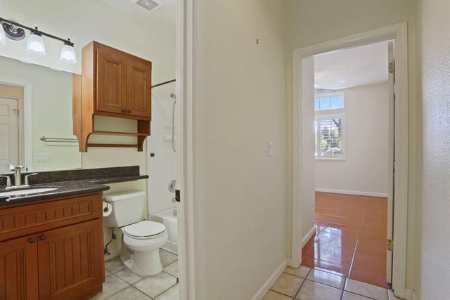 3888 Windy Cove Cir, Stockton, CA 95219