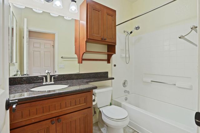 3888 Windy Cove Cir, Stockton, CA 95219
