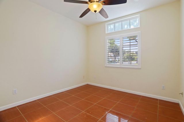 3888 Windy Cove Cir, Stockton, CA 95219