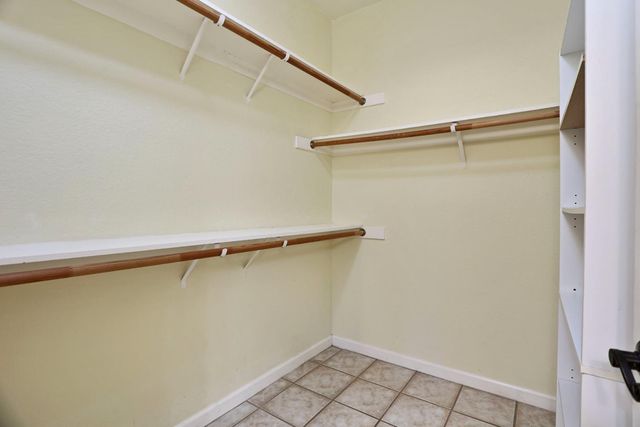 3888 Windy Cove Cir, Stockton, CA 95219
