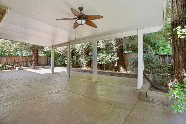3888 Windy Cove Cir, Stockton, CA 95219