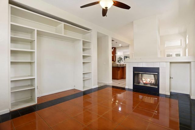3888 Windy Cove Cir, Stockton, CA 95219