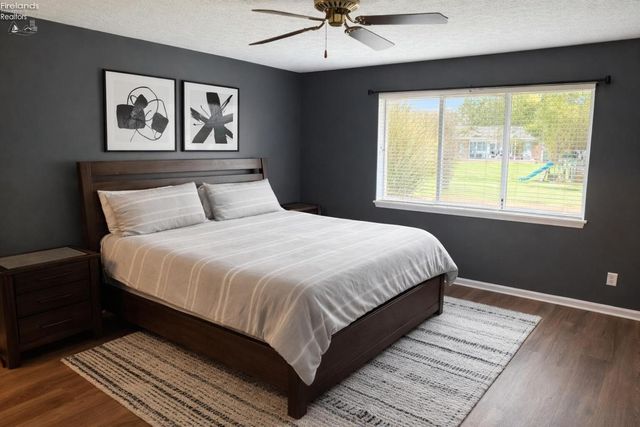 38 Glendale Avenue, Fremont, OH 43420