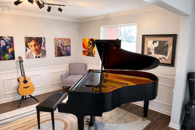 38 Glendale Avenue, Fremont, OH 43420