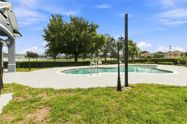 1365 CAREY GLEN CIR, Orlando, FL 32824