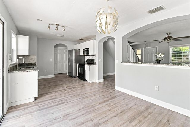 1365 CAREY GLEN CIR, Orlando, FL 32824