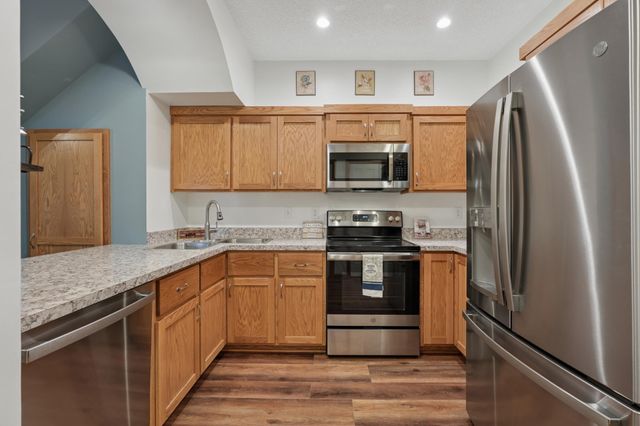 632 2nd Street NW, New Prague, MN 56071