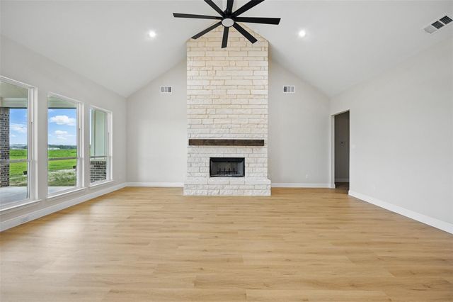 110 SE Private Rd 3178, Corsicana, TX 75109