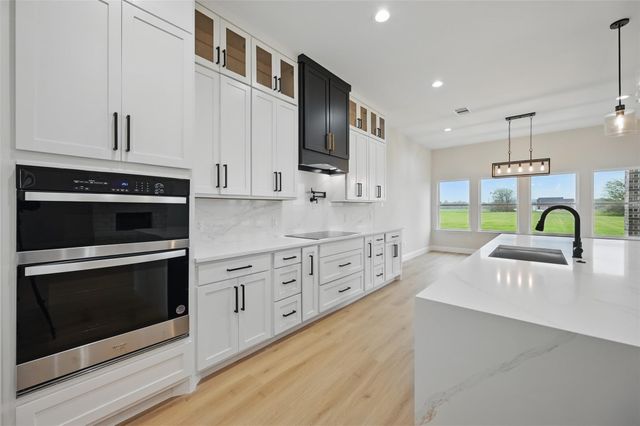 110 SE Private Rd 3178, Corsicana, TX 75109