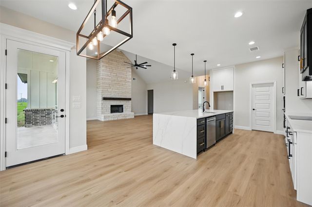 110 SE Private Rd 3178, Corsicana, TX 75109