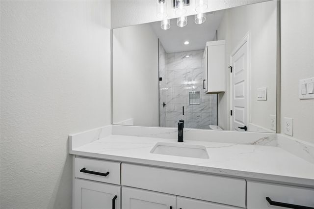 110 SE Private Rd 3178, Corsicana, TX 75109