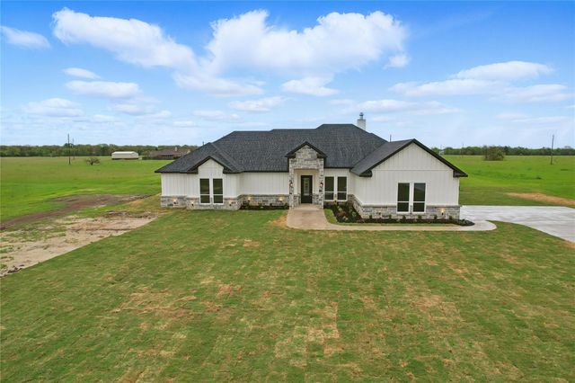 110 SE Private Rd 3178, Corsicana, TX 75109