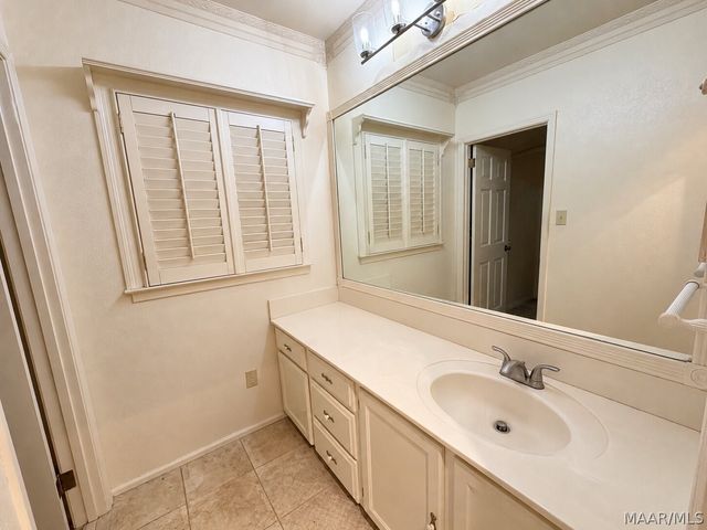 209 Arrowhead Drive, Montgomery, AL 36117