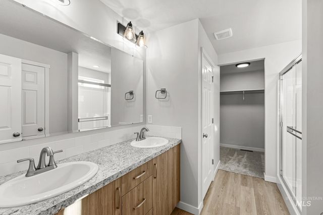 13743 Judson St, Caldwell, ID 83607