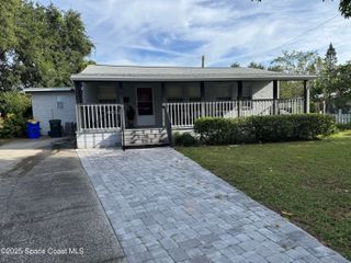 14 Hardee Circle S, Rockledge, FL 32955