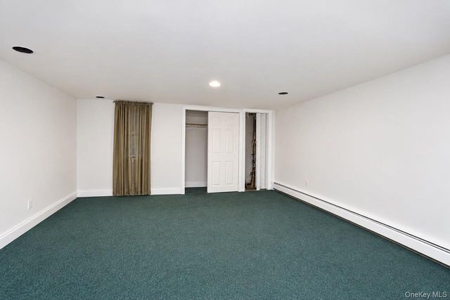 10 Hitchcock Avenue, Staten Island, NY 10306