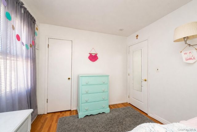 10 Hitchcock Avenue, Staten Island, NY 10306